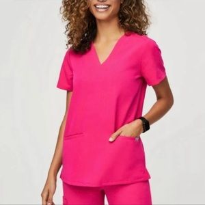 Figs Casma Three Pocket Scrub Top Pink Large